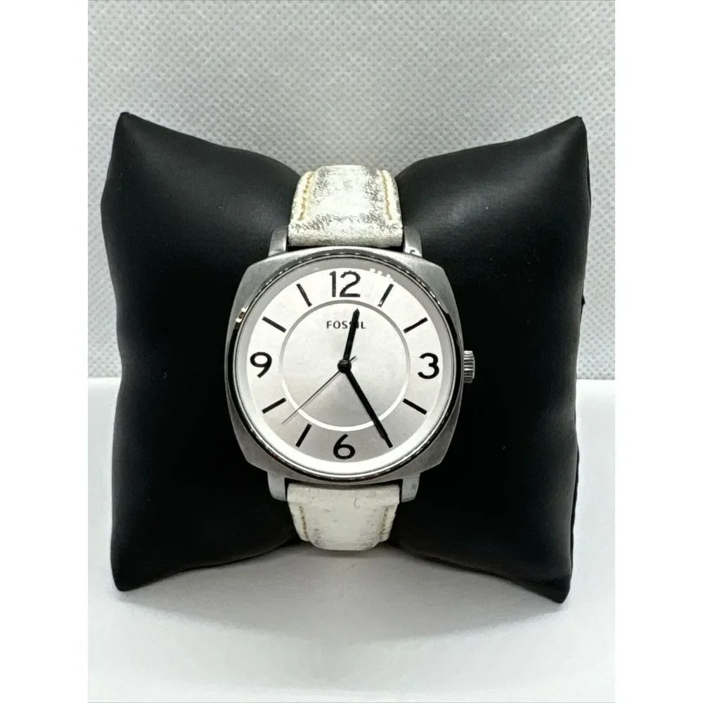 Fossil BQ3360 Women's White Leather Strap Analog Dial Quartz Wrist Watch JNA349